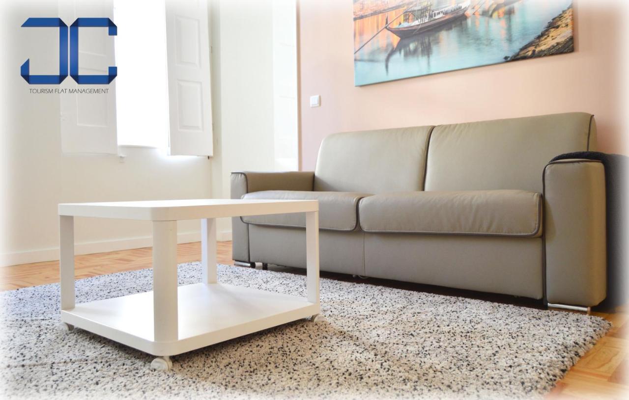 Point Apartment By Jc OOporto Extérieur photo